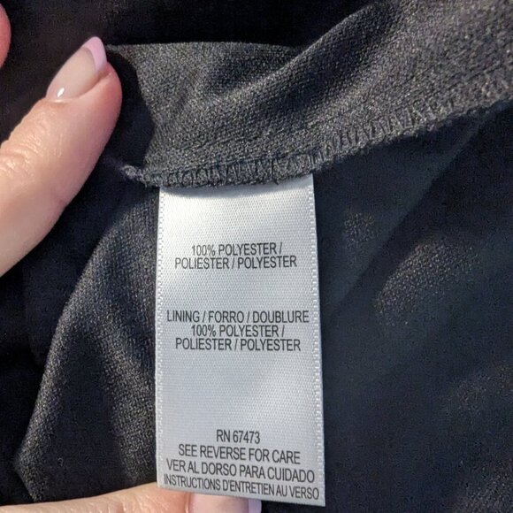 Maison Tara Dress, Size 6, Black with Orange-ish Floral Design - Picture 6 of 7